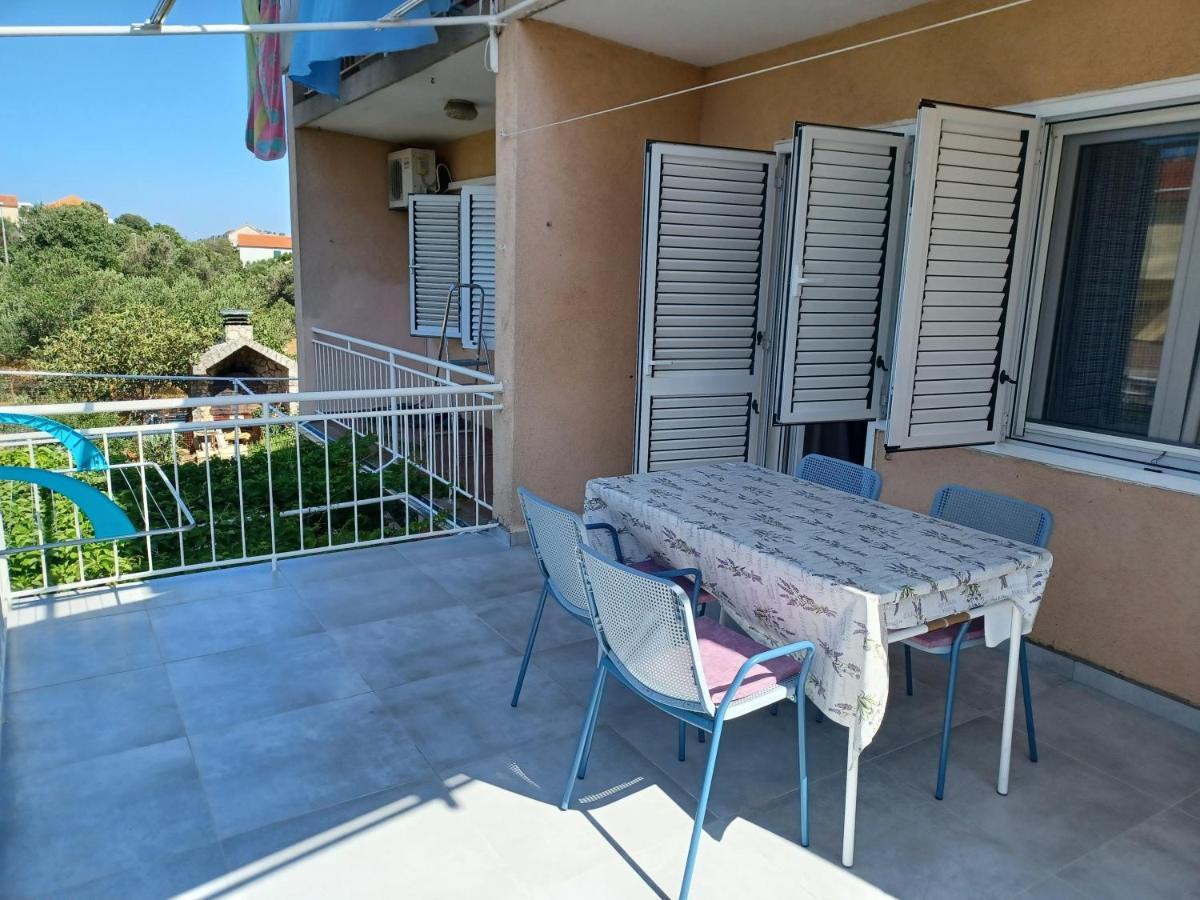 Apartmani Ramesa Murter Exteriér fotografie