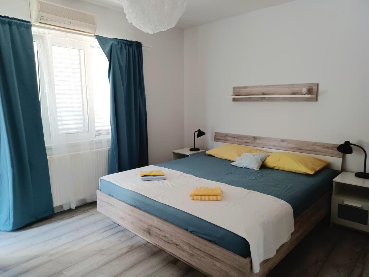 Apartmani Ramesa Murter Exteriér fotografie